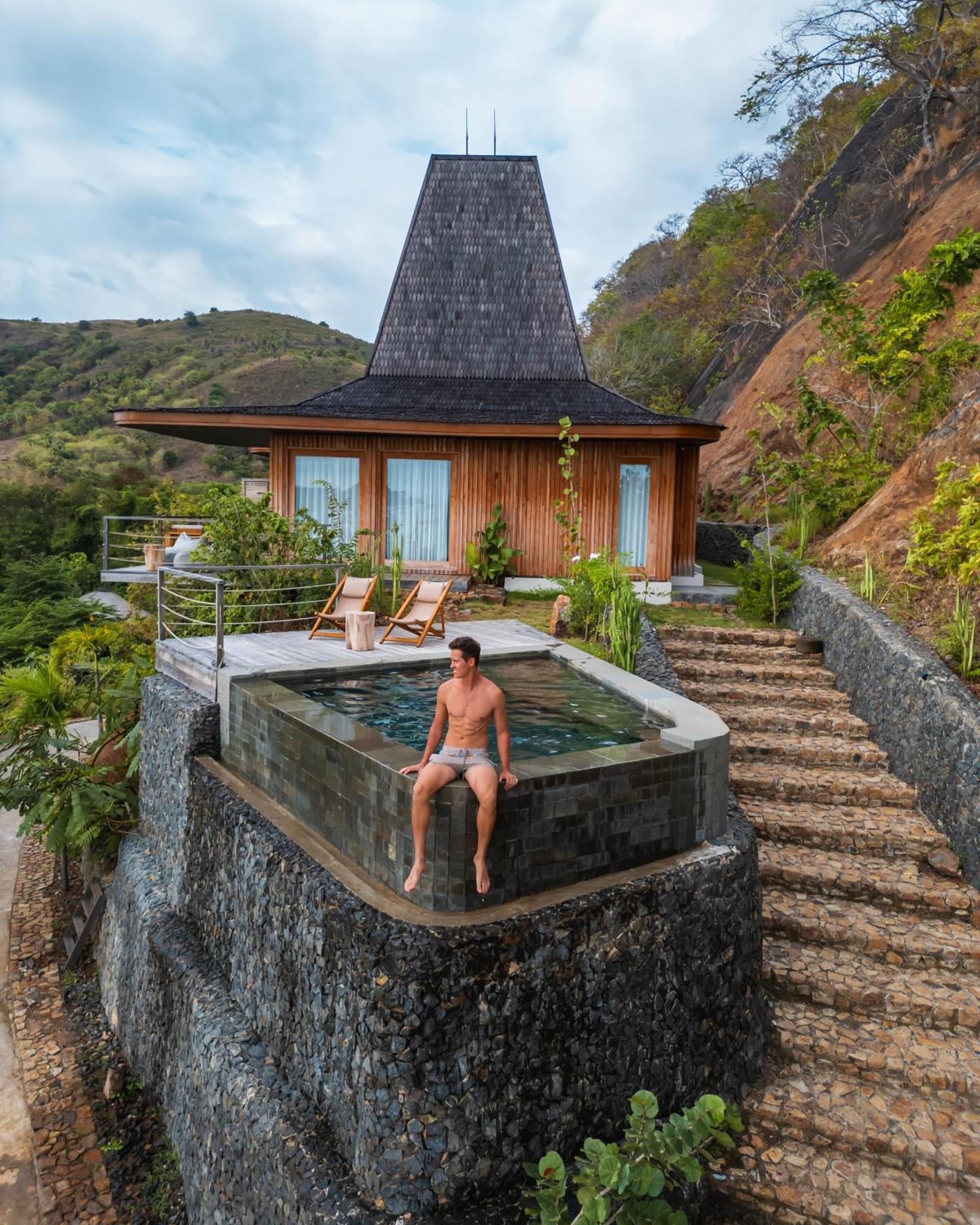 Menjaga Bay Hotel ลาบวนบาโจ ภายนอก รูปภาพ